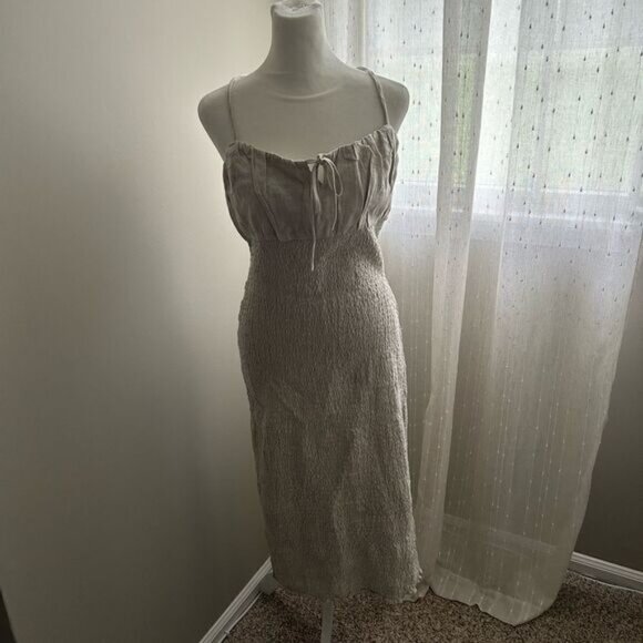 J. Crew Dresses & Skirts - NWT J. Crew Sleeveless Fitted 100% Linen Dress